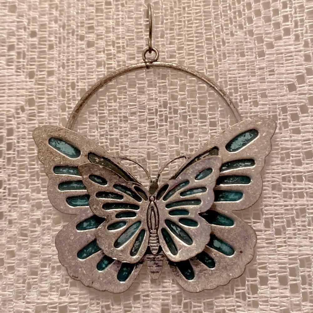 COPY - vintage butterfly silver earrings 🦋